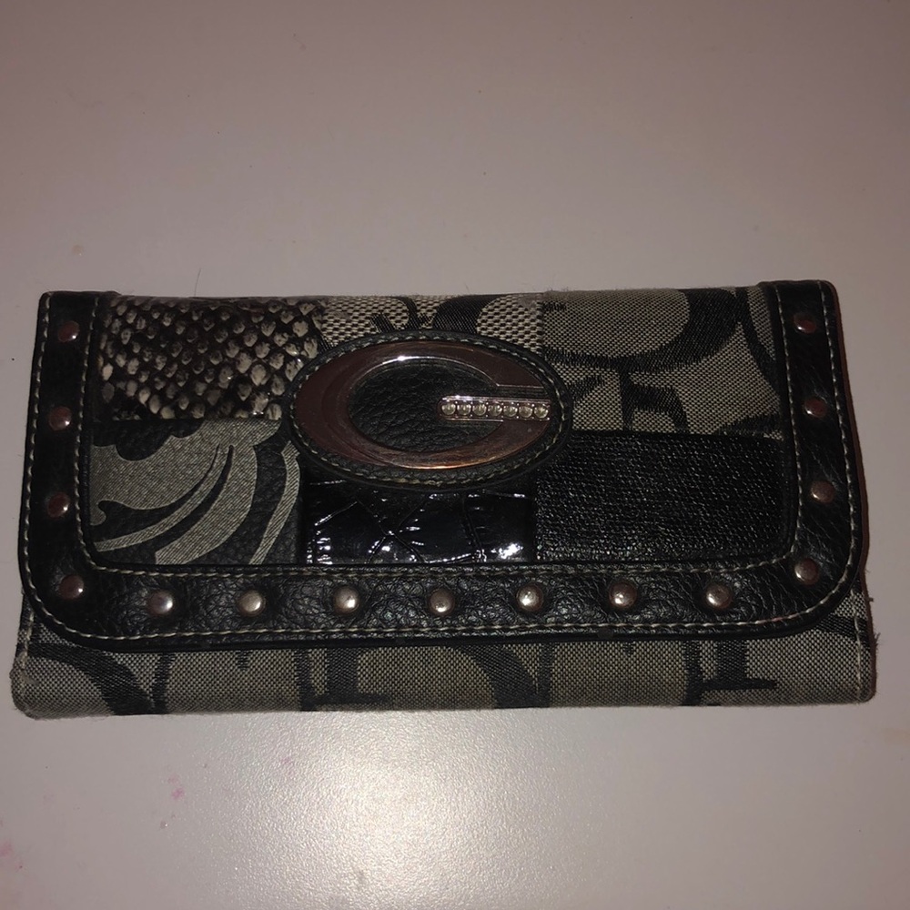 Guess Wallet